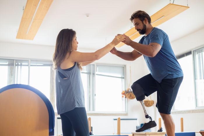 Sessione individuale di Pilates con istruttrice